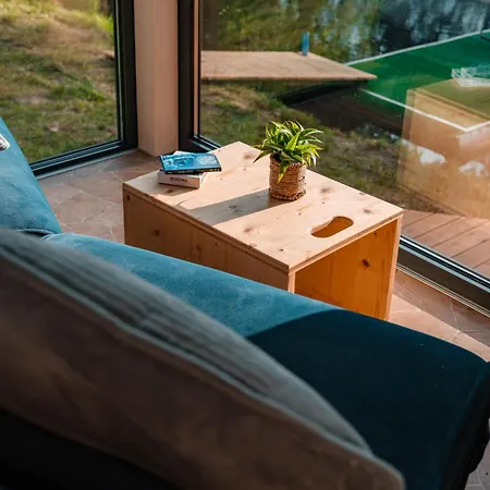 Tinyhouse Cesilko Lägenhet