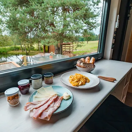 Apartment Tinyhouse Cesilko *